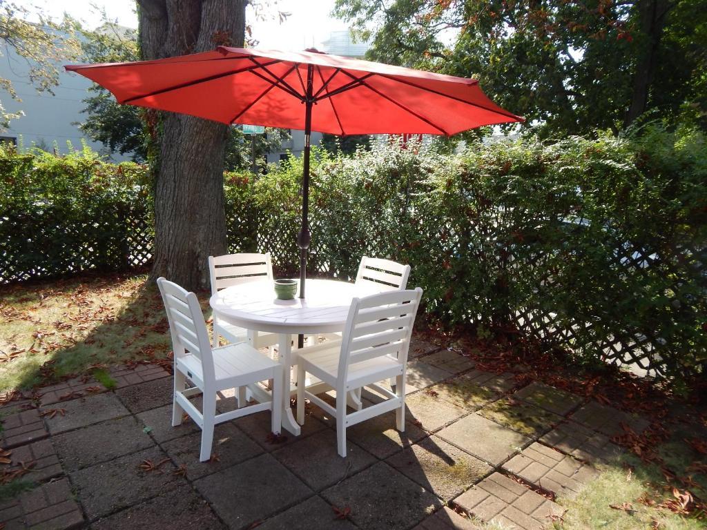 Guest house A Friendly At Harvard 2*