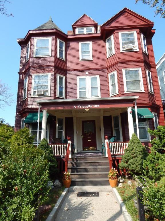 Guest house A Friendly At Harvard 2*